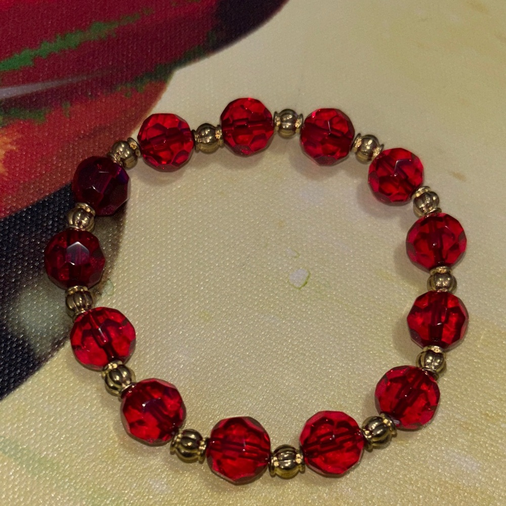 Red Faceted Bead Stretch Bracelet - Women Jewelry